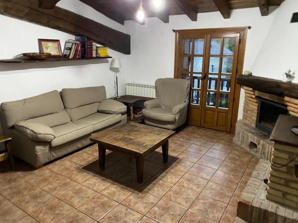 Casa Rural MAITETXU Viscarret-Guerendiain Exterior foto